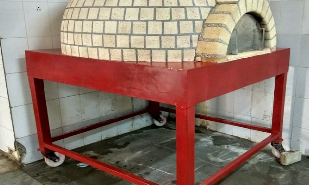 Woodfired Gas Pizza Oven in Chandini Chowk