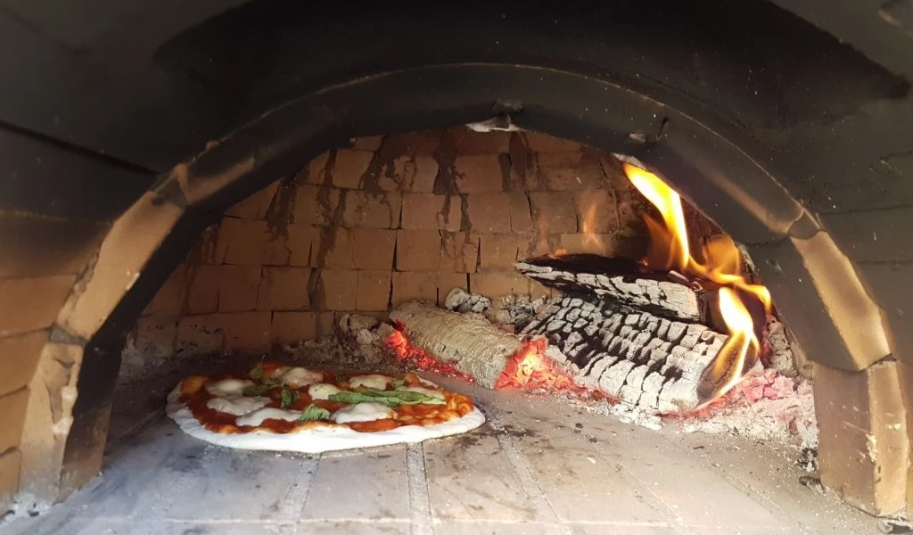 Wood Fired Pizza Oven in Salem